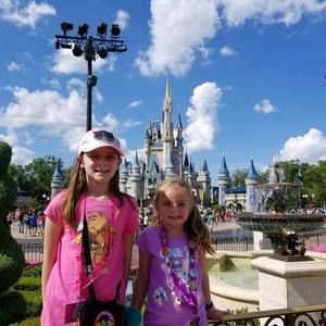 Meet your Posher, Crystal